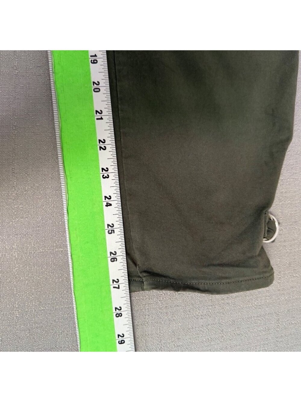 Veronica Beard Jean Monika Tapered Pants Green High Rise 30/10 Model Off Duty - Picture 16 of 16